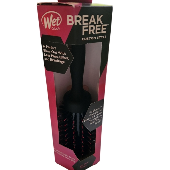 NEW HAIR CARE BUNDLE / WET BRUSH and HAIR BONNETS - Picture 5 of 10